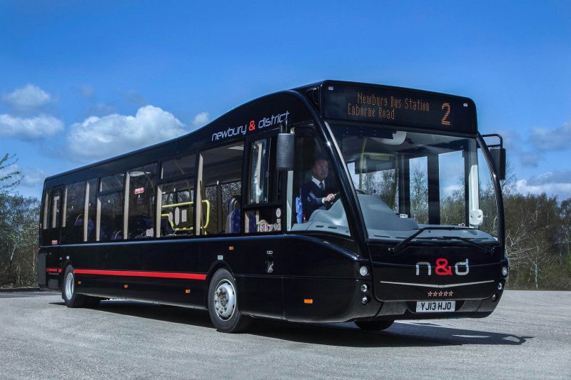 Seat-belted Optare Versas bring added flexibility to Newbury & District