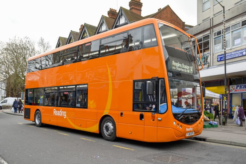 Optare Metrodecker commences trial with Reading Buses
